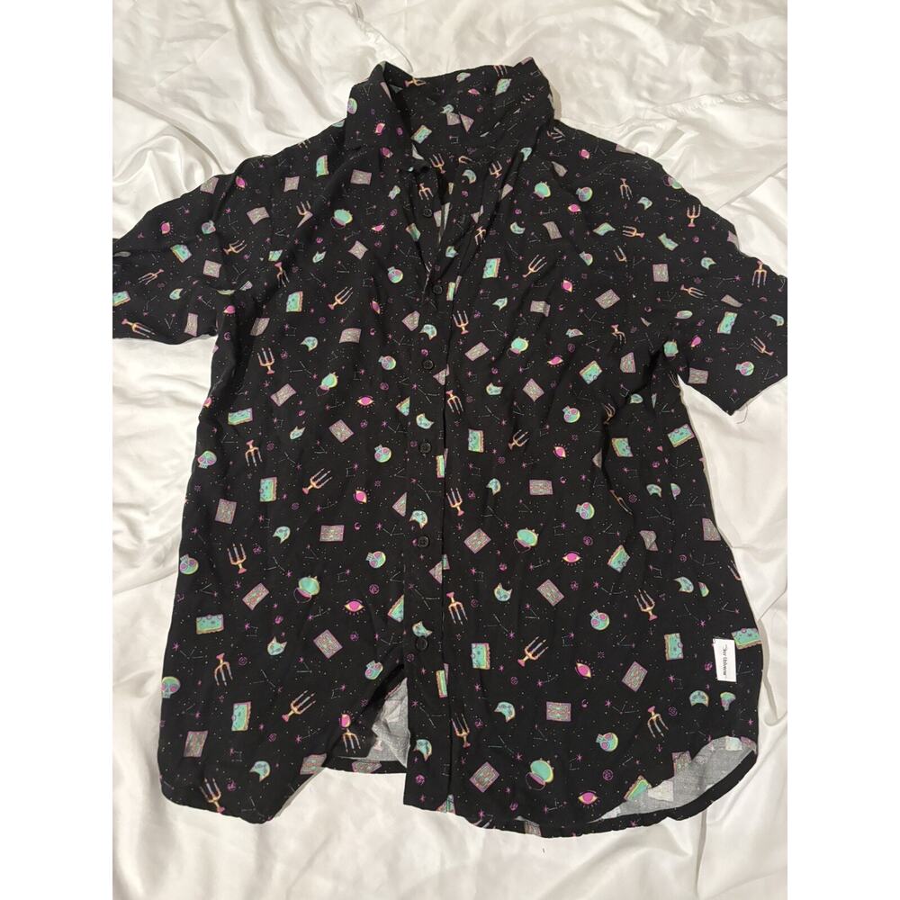Disney Our Universe Haunted Mansion Button Up Shirt M Black Seance Room